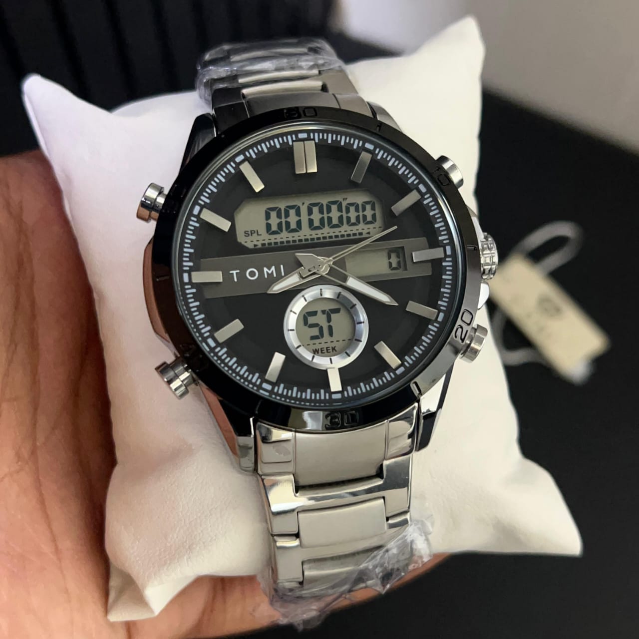 Tomi 1682 Silver &amp; Black Sports Watch