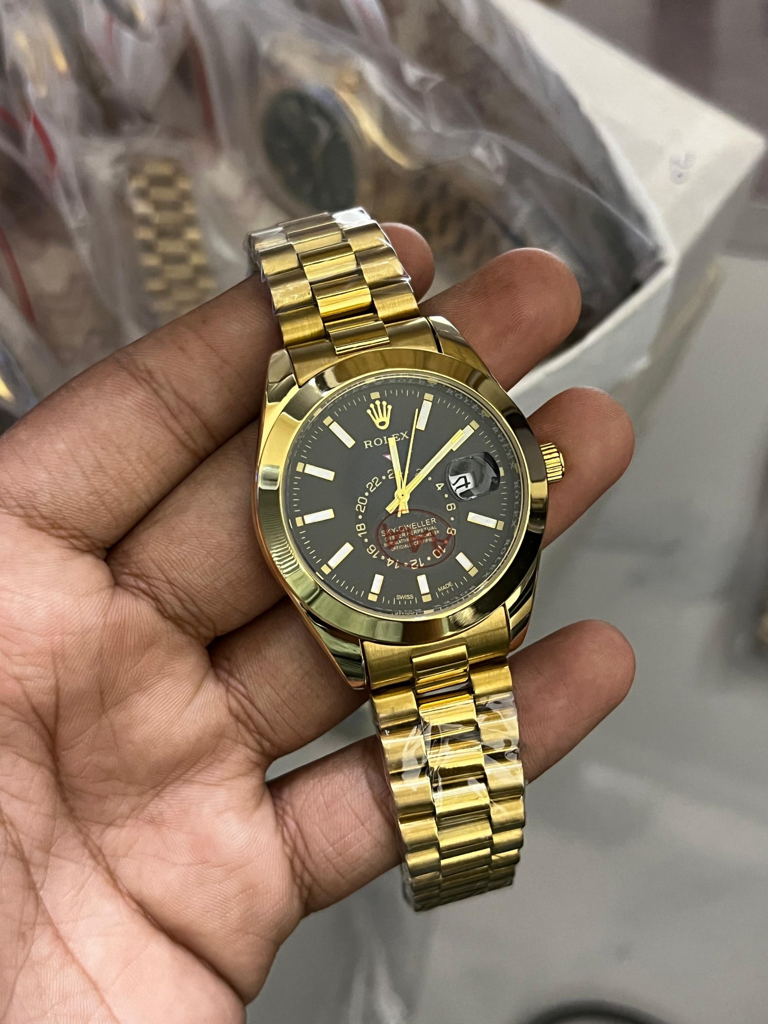 Rolex Golden &amp; Black Watch